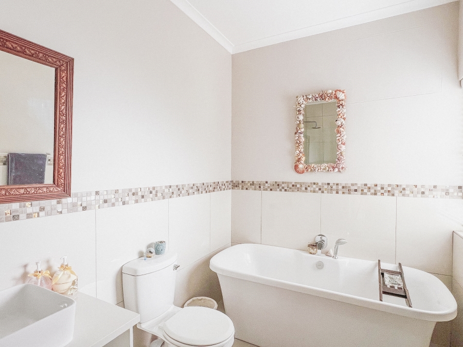 3 Bedroom Property for Sale in Langebaan Country Estate Western Cape